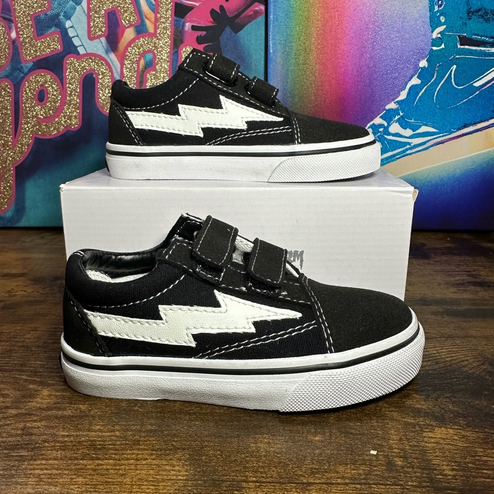 Revenge X Storm Black Sneakers (Old School) Toddler size 6c